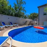 Alin Apartmán Dramalj