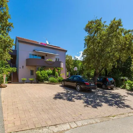 Alin Apartmán Dramalj