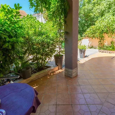 Apartment Alin *