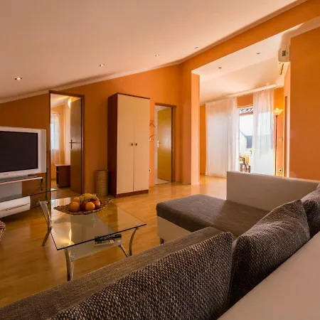 Alin Apartment *